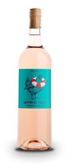 Bouteille de vin rosé Swimming Poule, étiquette bleue.
